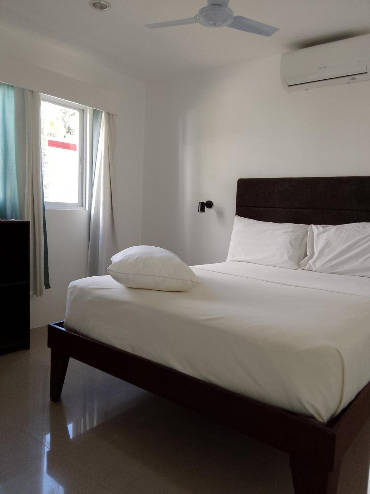 Heartland Hotel Serviced Rooms & Apartments. Панглао Екстериор снимка