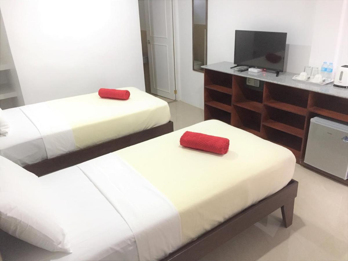Heartland Hotel Serviced Rooms & Apartments. Панглао Екстериор снимка