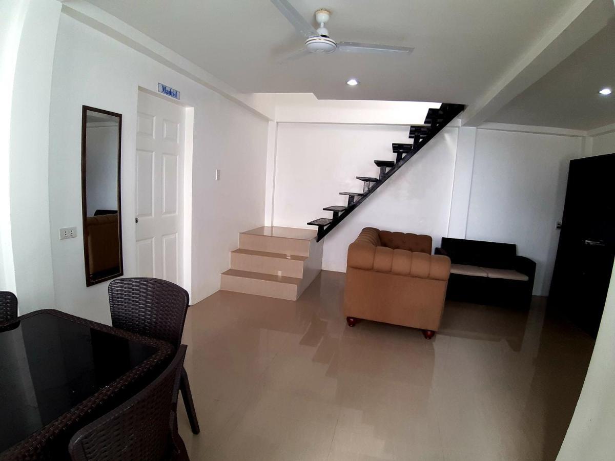 Heartland Hotel Serviced Rooms & Apartments. Панглао Екстериор снимка